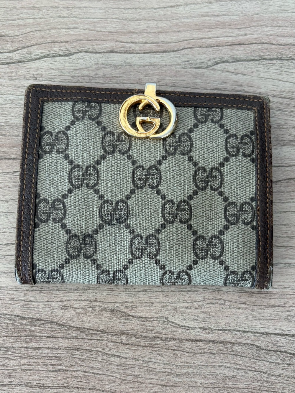 Vintage Gucci Wallet GG monogram leather trim